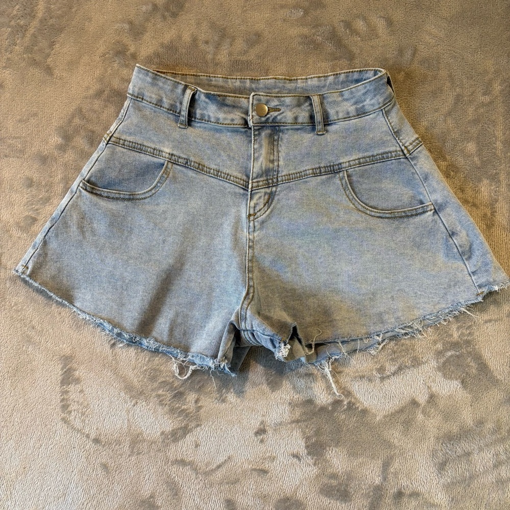 Denim Y2K Style High-Waisted Grunge Frayed Shorts Sz M